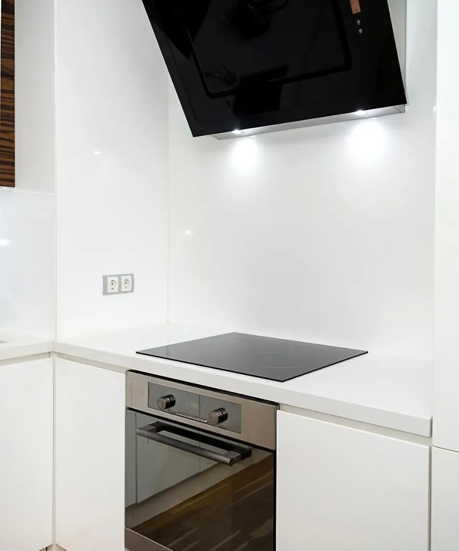 Apartment Modern Elegance In Varna - Spacious 3-Bedroom Home By Flat Mаnаger