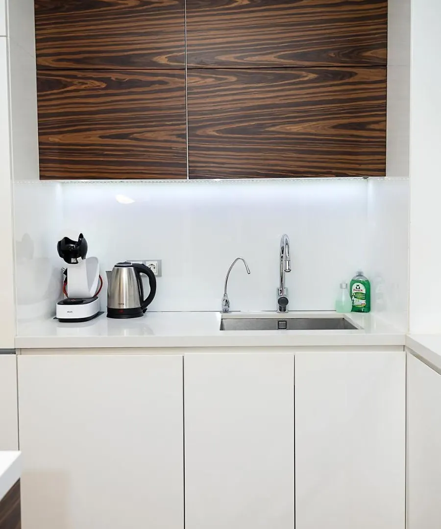 Apartment Modern Elegance In Varna - Spacious 3-Bedroom Home By Flat Mаnаger