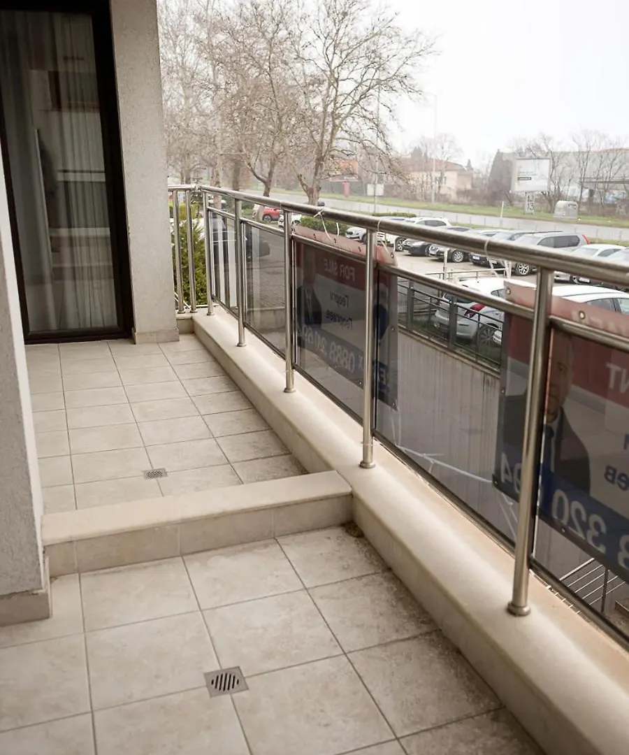 Modern Elegance In Varna - Spacious 3-Bedroom Home By Flat Mаnаger Bulgaria