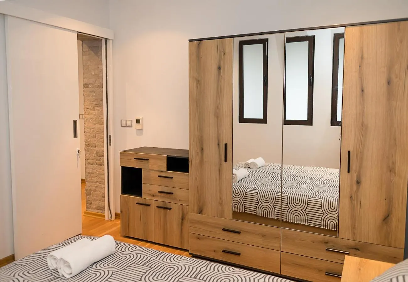 Modern Elegance In Varna - Spacious 3-Bedroom Home By Flat Mаnаger شقة